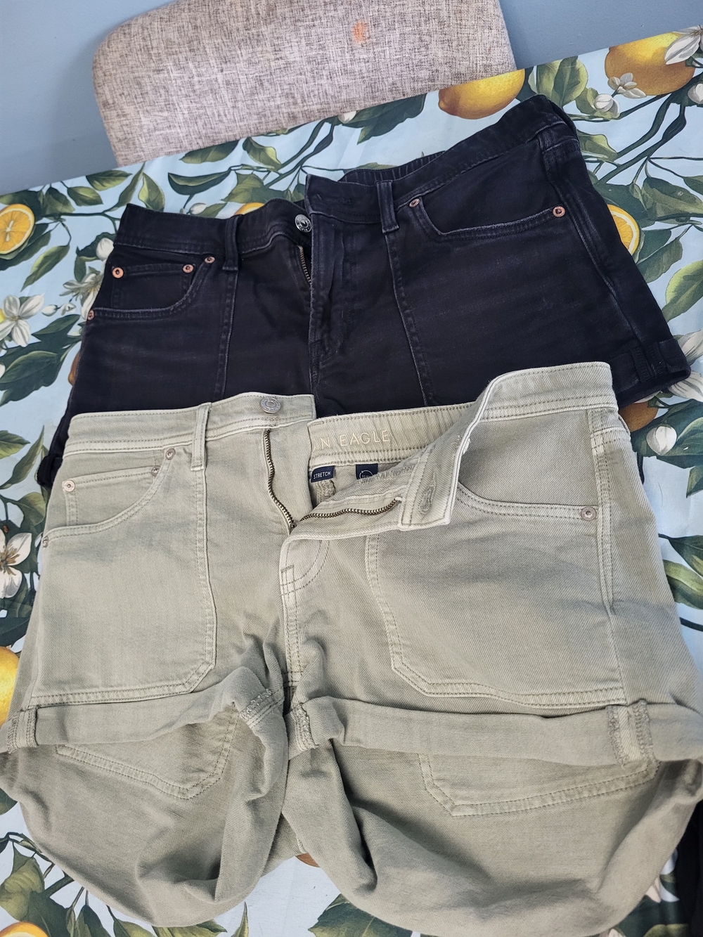 American Eagle Outfitters Black and Sage Green Women's Shorts Duo